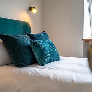 the-loft-at-dukes-townhouse.yorkshirehotels.net/